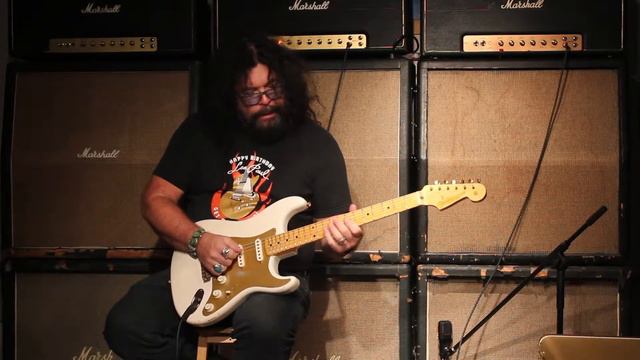 Fender Custom Shop 1956 Stratocaster Relic - White Blonde - Tundra Music FOR SALE смотреть онлайн
