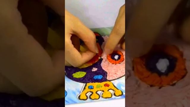 Drawing a fish with sticky paper смотреть онлайн