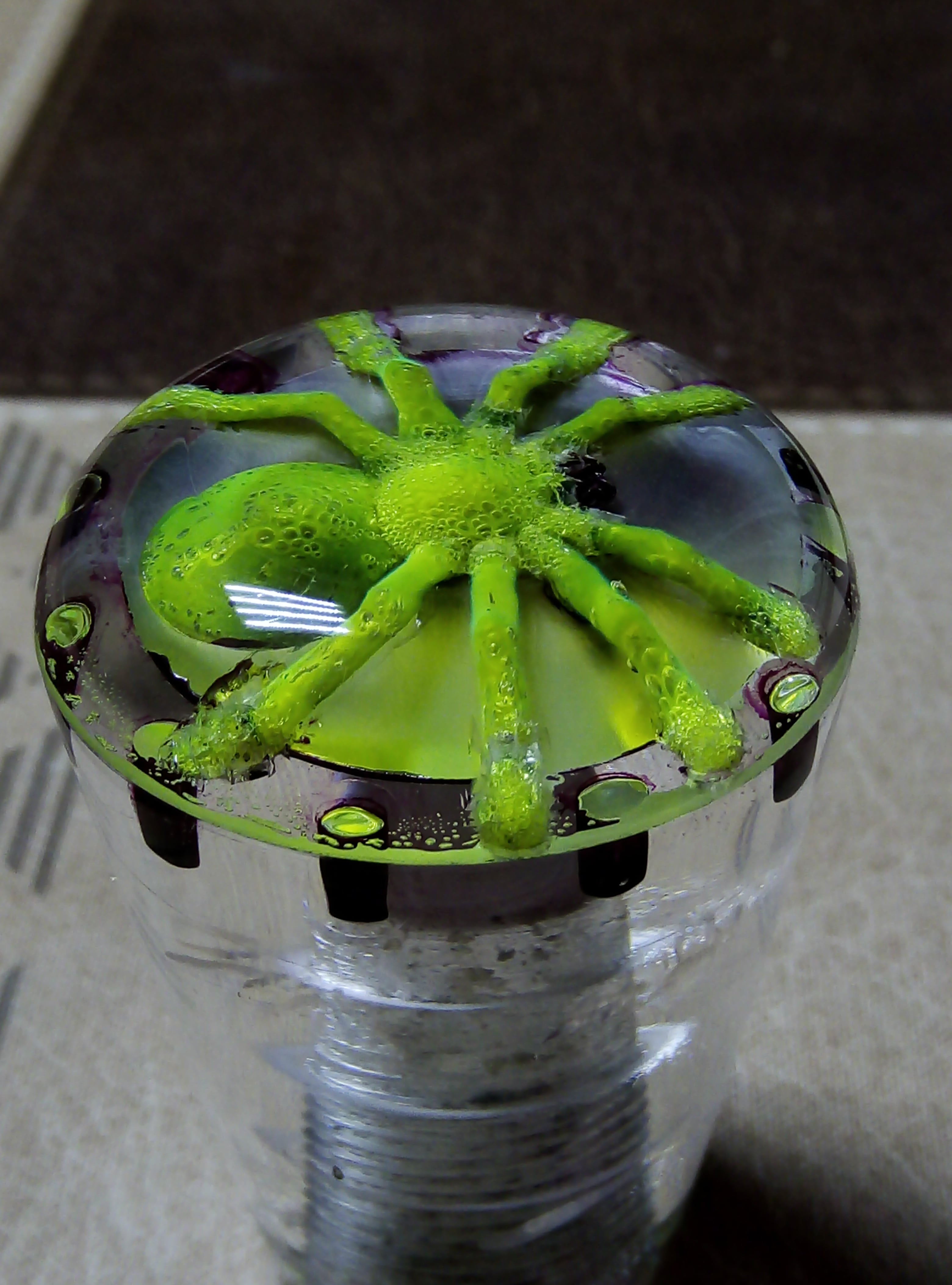 Как сделать паучка в оргстекле. смотреть онлайн