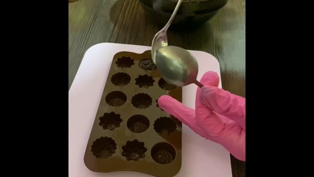 Мускатные конфетки смотреть онлайн