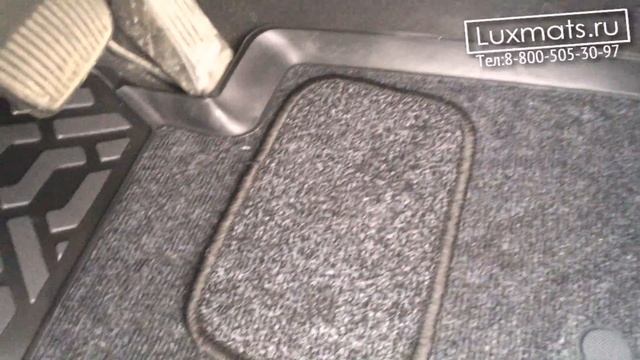 Всесезонные автомобильные 3D коврики в салон Hyundai Tucson (Хендай Туссан) 2016-н.в. Luxmats.ru смотреть онлайн