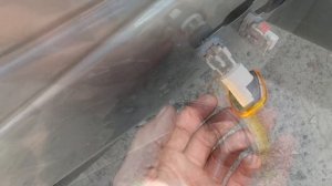 ?    Замена лампочек в повторителях поворотов Лады Приоры