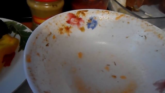 ОБЖОР:ДОМАШНИЙ БОРЩ С САЛОМ И ЧЕСНОКОМ,ЖАРЕНЫЕ СВИНЫЕ РЕБРА смотреть онлайн