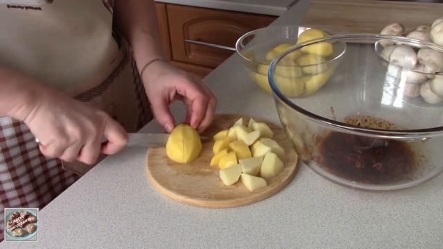 Картофель с Грибами в Духовке в Пакете для Запекания. Постное Блюдо. смотреть онлайн