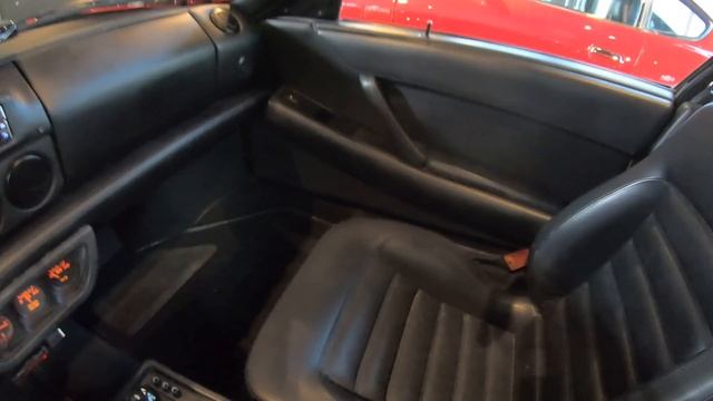 ليش ممكن تدفع 200 الف دولار مقابل هاذ المفتاح ؟ Ferrari 512 TR