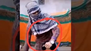 Реально отрезали голову ??