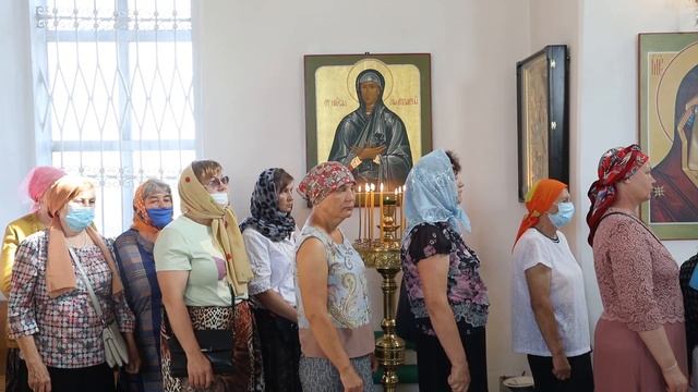 Митрополит  Даниил совершил Божественную литургию в Ильинском храме села Митино