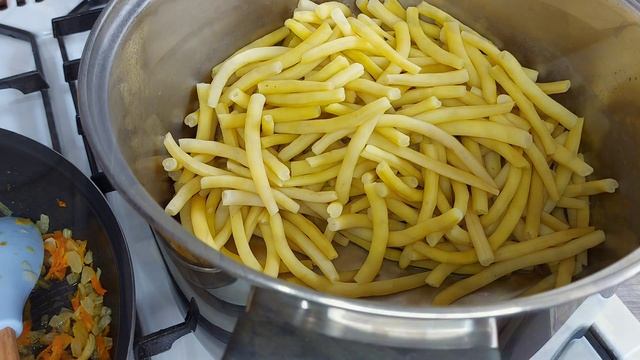 Шпарагівка або Спаржева квасоля ? тушкована в сметані ~ легка та смачна страва | Абетка рецептів смотреть онлайн