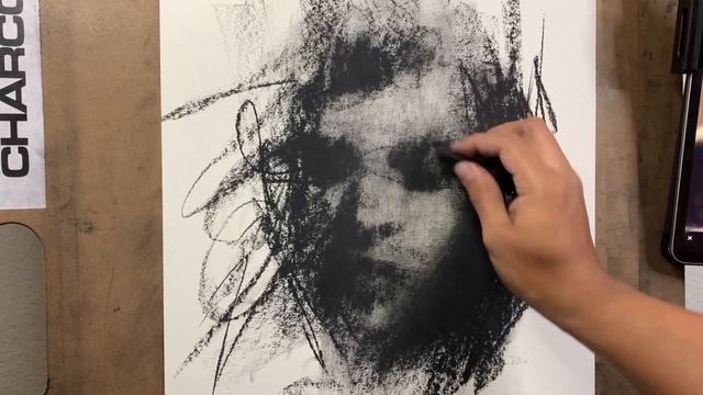 CHARCOAL DRAWING WITH ONLY A STICK OF CHARCOAL (PORTRAIT TUTORIAL) смотреть онлайн