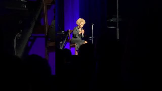 Emeli Sandé Honest live Réal Life tour смотреть онлайн