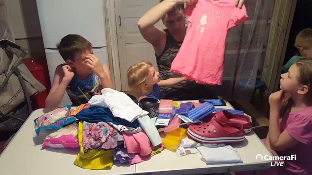 Прислали CROCS в подарок смотреть онлайн