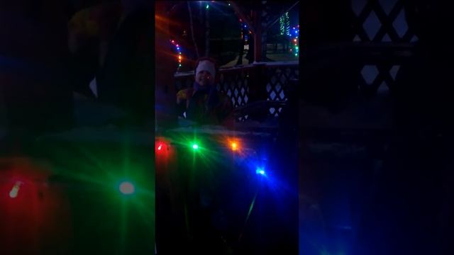 Новогодние развлечения Christmas fun смотреть онлайн