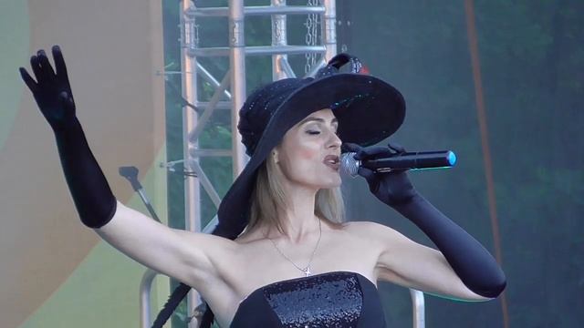 Калининградский театр эстрады "Рябиновые бусы".mp4 смотреть онлайн