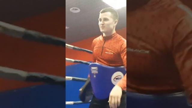 #малышьмолодец#тренировкадетская#тренерпобоксу#урмановрустам#тренируйсякакчемпион#будьвформе#бокс смотреть онлайн