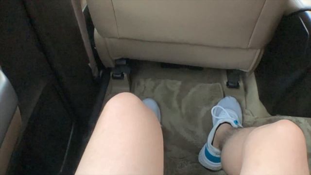 2011 Toyota Sequoia Platinum Review - Land Cruisers Just Aren’t Big Enough смотреть онлайн