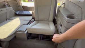 Volvo XC90 third row seat folding #volvoxc90 #volvo #howto
