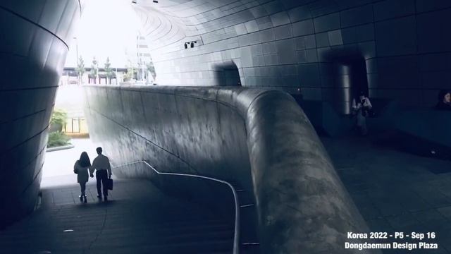 Dongdaemun Design Plaza - Seoul 2022 смотреть онлайн