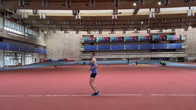 Прыжки на стопе на двух ногах смотреть онлайн