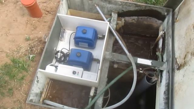 Ремонт септика "Топас", замена трубок, установка более мощного компрессора. смотреть онлайн