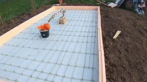 1. Фундамент для бани 3×6 из самана за 3 дня.