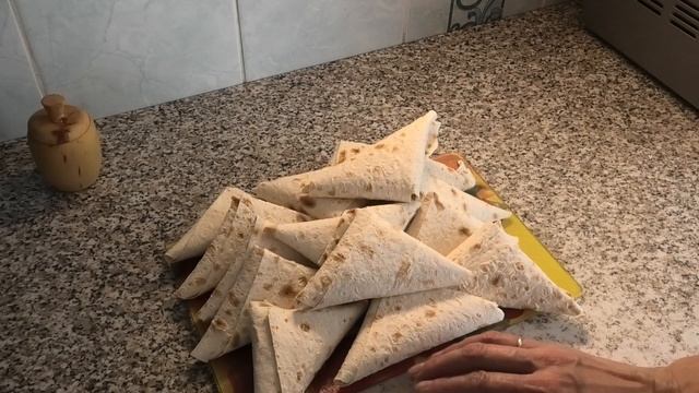 Треугольники с ветчиной -Быстрый перекус или завтрак смотреть онлайн