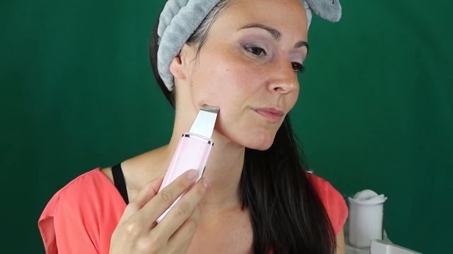 Почистване на лицето у дома с ултразвукова шпатула смотреть онлайн