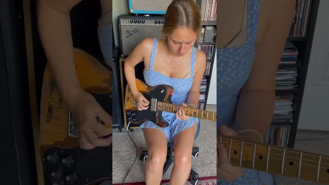 Mimi Blues on a Beautiful Telecaster смотреть онлайн