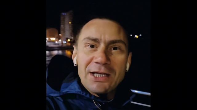 УКРАИНЕЦ ИЗ ЕВРОПЫ: "...А ОСТАЛЬНЫЕ СОСНУЛИ ХУ&ЦА" смотреть онлайн