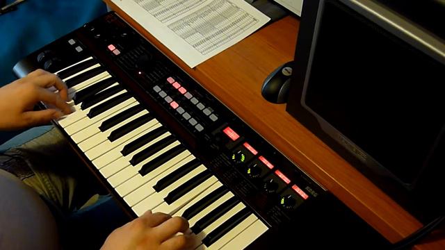 Korg R3 Banco O1 a O8 смотреть онлайн