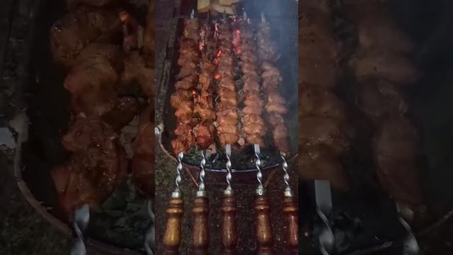 Жарим куриную печень и сердце в свиной сетки. смотреть онлайн