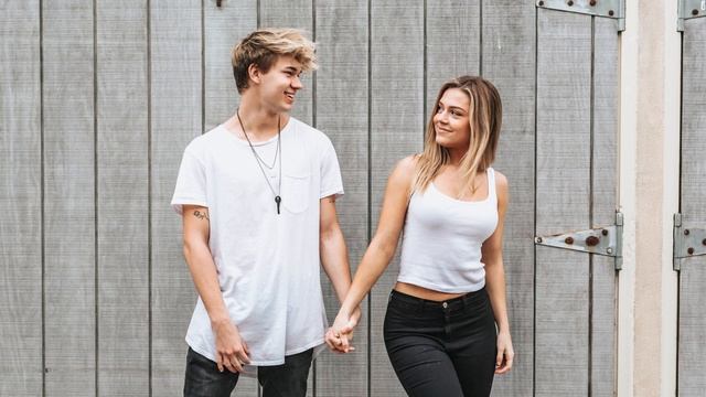 Топ 10 признаков, что ты нравишься ДЕВУШКЕ | Психология отношений ? | Часть 2 смотреть онлайн