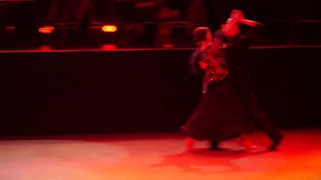 HOLLYWOOD FILMS/ Tango - Евтерев Дмитрий – Полякина Лариса смотреть онлайн
