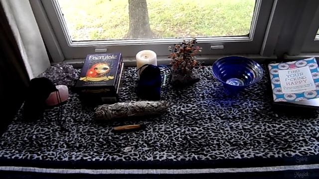 Beginners Guide To Setting Up An Altar ? Spirit Spells & Magick смотреть онлайн
