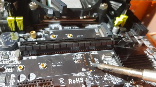 SSD - зло! Никогда не устанавливайте, если... Ремонт материнской платы 2011 X99Z смотреть онлайн