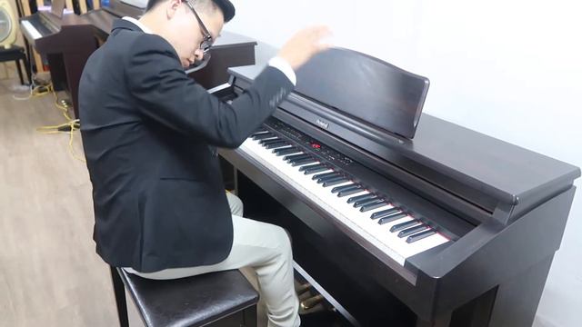 Piano Roland HP-530 - Test tiếng Người hãy quên em đi - Nhạc Cụ Minh Đức смотреть онлайн