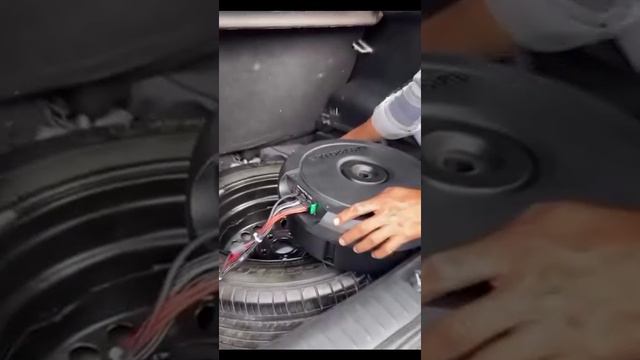 Сабвуфер в запаску колеса смотреть онлайн