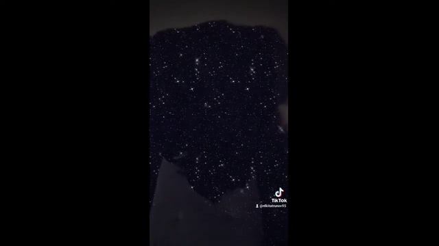 Tik Tok видео ролик с эффектом блёсток смотреть онлайн