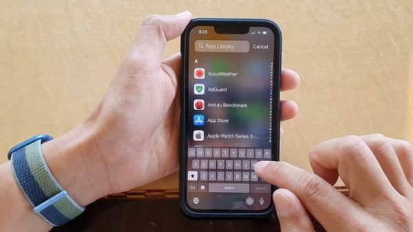 iPhone iOS 15: How to Restore Accidentally Deleted Apps from the Home Screen