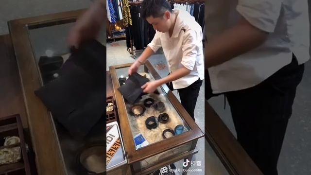 Быстро и красиво складываем брюки/джинсы смотреть онлайн