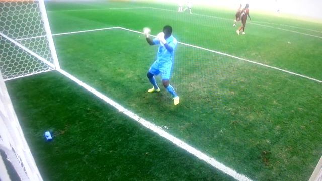 Ghana keeper celebrates save смотреть онлайн