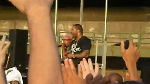 Busta Rhymes - Brooklyn Bodega 2012 - Woo Hah смотреть онлайн