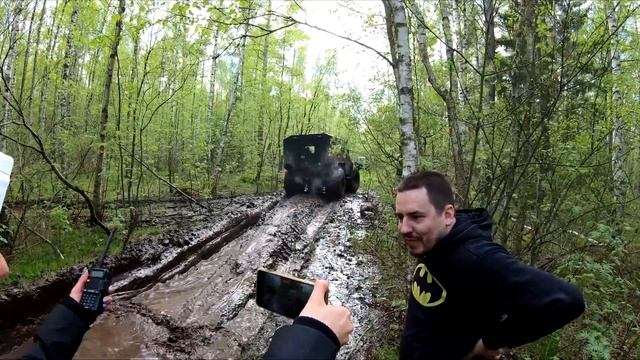 Уаз с бмв мотором и арочными колёсами удивил своей проходимостью смотреть онлайн