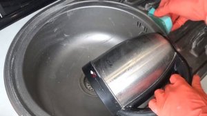 Посуда из НЕРЖАВЕЙКИ ЗАБЛЕСТИТ!  Чищу всё этим  простым СРЕДСТВОМ!