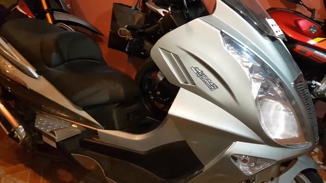 Cfmoto 650MT, Yamaha MT03, Jetmax 250 cfmoto y keeway HTC 150 смотреть онлайн