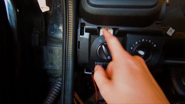 Полная шумоизоляция НИВЫ 2020 года, СНЯТИЕ НОВОЙ ТОРПЕДО, установка КОВРОЛИНА! NIVA LEGEND 4X4