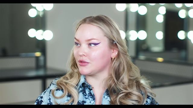 LADY GAGA'S MAKEUP ARTIST DOES MY MAKEUP! | ft. Sarah Tanno смотреть онлайн