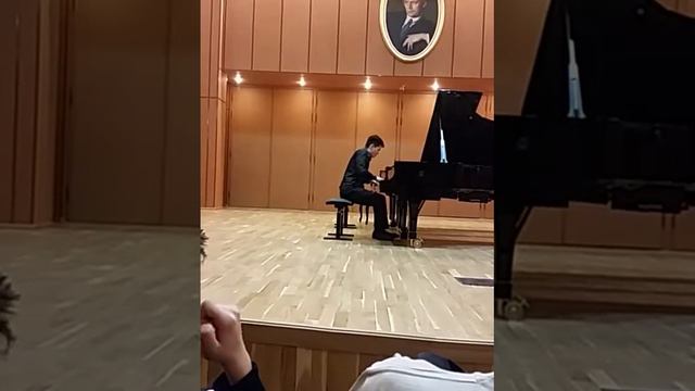 Шопен, скерцо №2 b-moll, исполняет Пак Клим смотреть онлайн