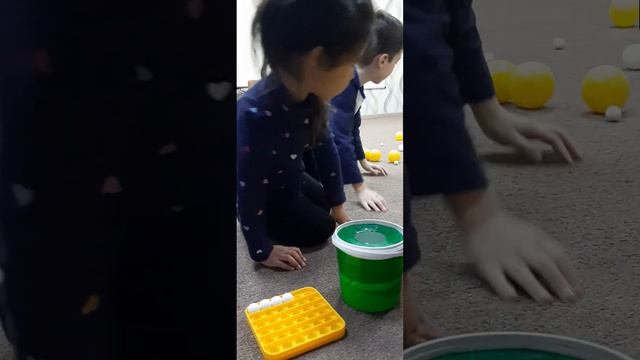 Развивающие игры для детей 2-3. Сортировка по размерам: большой - средний - маленький.