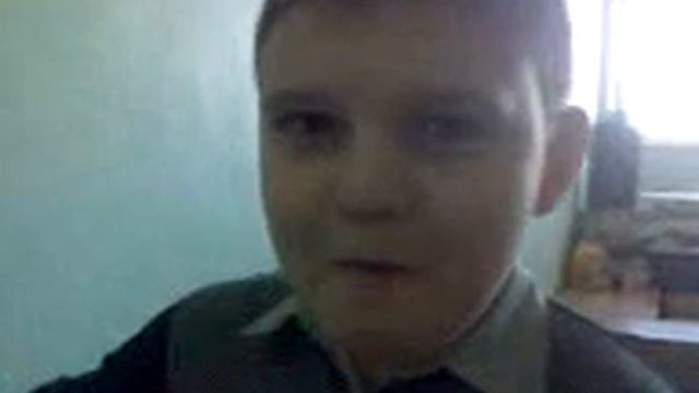 пацан изображает Винни Пуха смотреть онлайн