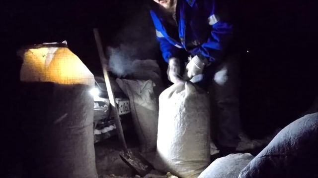 #2 ПРО САРАЙ //ОПИЛКИ ДЛЯ КРЫШИ // НОЧЬ.УЛИЦА.ФОНАРЬ.#XATASKRAU